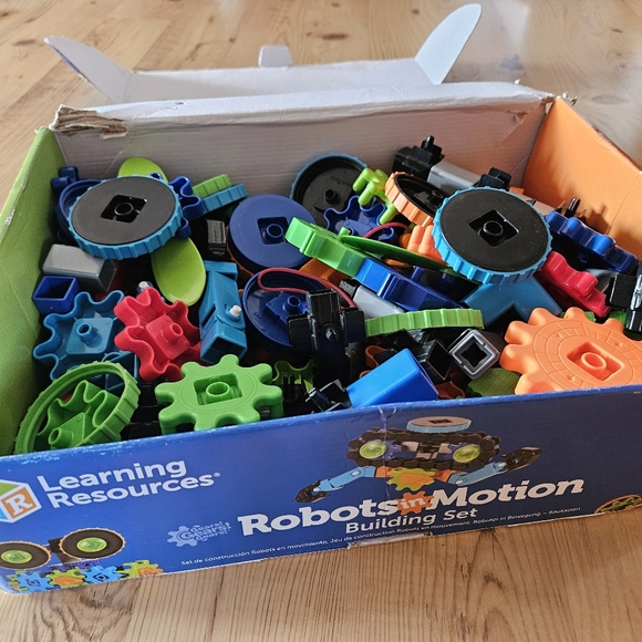 Learning Resources Kids Gear Building Sets - Picture 5 of 8